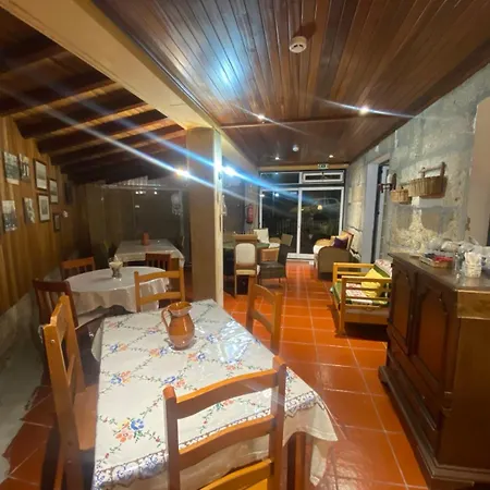 Casa Castenda Vale de Madeiros