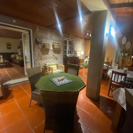 Vendégház Casa Castenda